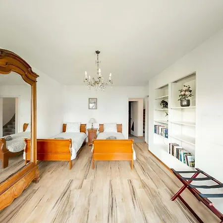 Gf Rooms With Stunning Lake View & Garden Access Konukevi Montrö